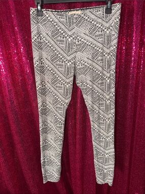 Y2K Hollister Black & White Aztec Print Leggings